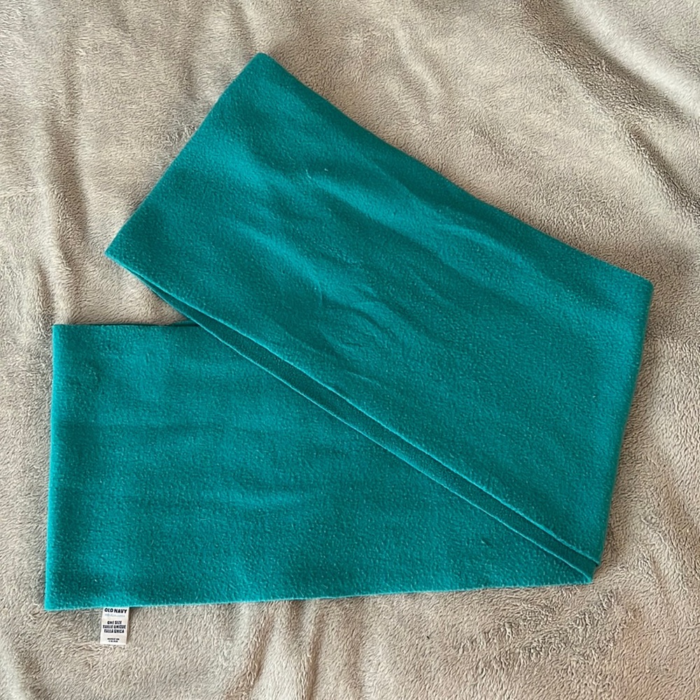 Old Navy Infinity Scarf - fleece